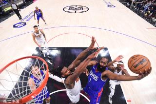 推动品牌在 推动品牌在