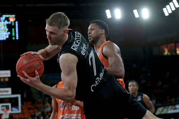 代表团名单 代表团名单