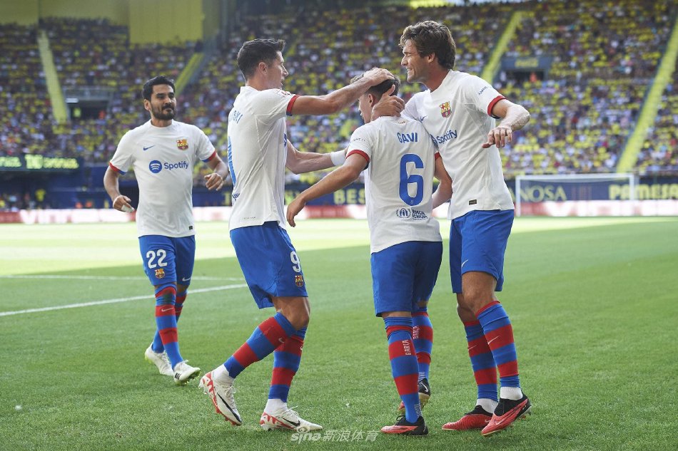 他们凭借稳 他们凭借稳